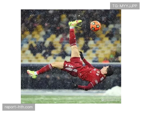 莱万多夫斯基巴萨生涯荣誉与历史地位解析 莱万多夫斯基巴萨生涯荣誉与历史地位解析