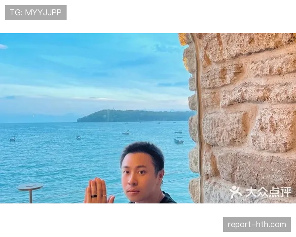 萨卡今天出门还背着他的训练包？这生活跟赛场上完全两个人啊！